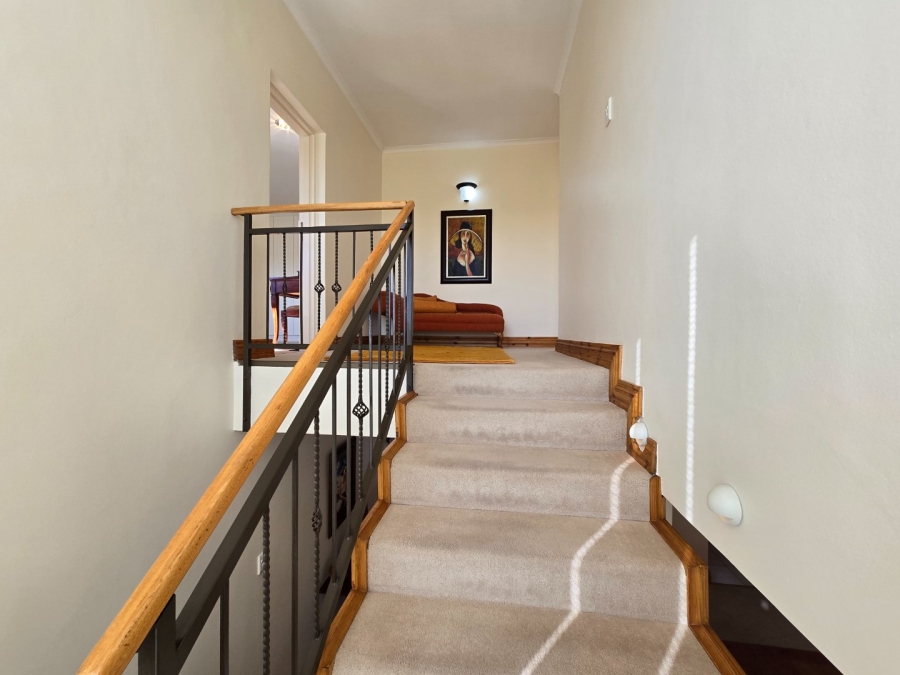 3 Bedroom Property for Sale in Kiepersol Free State